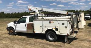 1999 Ford F350 SD XL Bucket Truck