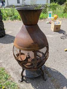 Old Pot Belly Cast Iron Fireplace - Heater