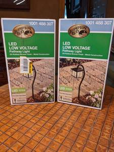 2 LED Low Voltage Outdoor Lights