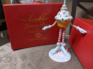 Krinkles Cupcake Jeweled Box by Dept. 56