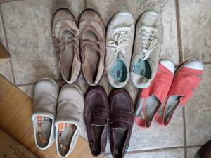 Lot of ladies Shoes in Size 10