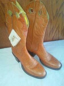 Cowboy Boots � New  size 9B,