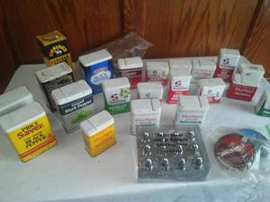 Spice cans, many partials, vintage, newer and more.