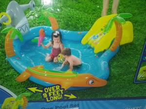 Wading pool with slide - New in Box H2O GO