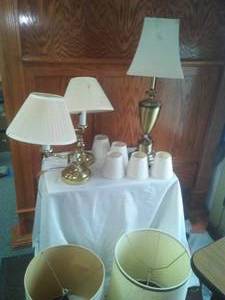 3 lamps, 10 shades.