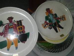 Plates, trays, bowls, cups.