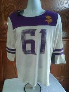 NEW Viking�s Football Tee.