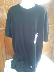 NEW (2) Jerzees T Shirt. Black,