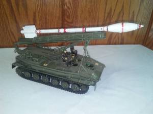 135 scale tank, Scud missile launcher. Very Rare.