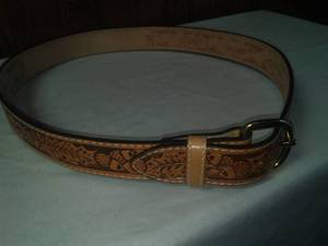 NEW Leather Belt. Size 38, hand tooled and dyed. Full Grain Cowhide Leather.