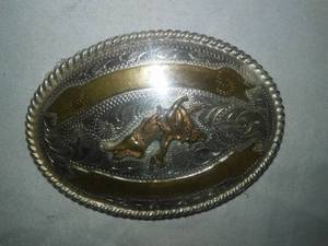Rodeo Bull Riding Belt Buckle � New.
