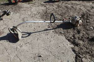 lot 737 image: Echo Gas Trimmer GT-2000EZR