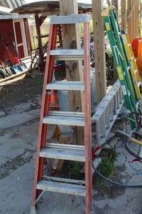 lot 749 image: 6 Step Ladder