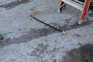lot 757 image: Hand-Held Ground Magnet