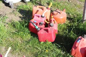lot 760 image: Lot of (6) Gasoline Cans