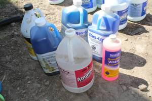 lot 868 image: Lot of (6) Chemicals  - Humidifier Water Treatment, Res-Up Water Conditioner Resin Cleaner, Fleet Farm Ammonia, Res Care