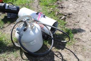 lot 870 image: Reddy Heater Pro 100 Propane  Construction Heater RLP100 65,000-100,000-BTU  with Tank and Hose