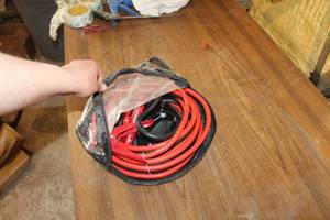 lot 898 image: Jumper Cables (new)
