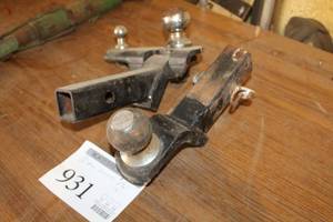 lot 931 image: Lot of (2) Ball Hitches  1-14, 2-516