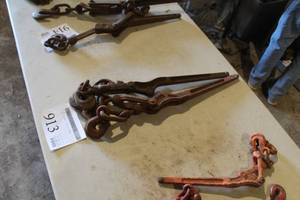 lot 913 image: Lot of (2) Chain Tighteners