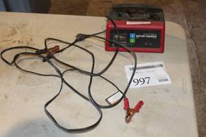 lot 997 image: Cen-Tech Battery Charger 62 AMP