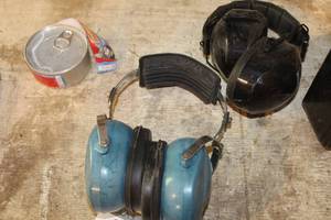 lot 1032 image: Lot of (2) Ear Protection