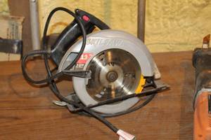 lot 1053 image: Skilsaw Circular Saw 5150  7-14