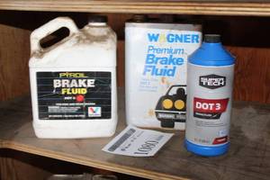 lot 1080 image: Lot of (3) Brake Fluid