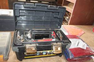 lot 1100 image: Tool Box 20L  with Hand Tools