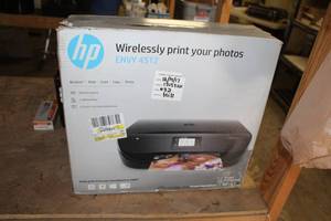 lot 1146 image: HP Envy 4512 Photo Printer (new in box)