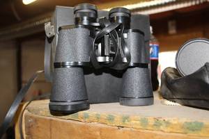 lot 1185 image: Bushnell Ensign Wide Angle Binoculars  with Case