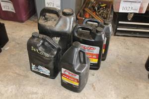 lot 1078 image: Lot of (5) FVP Bar & Chain Oil