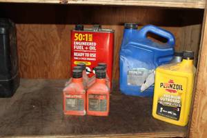 lot 1087 image: Lot of (10) 2-Cycle Oil