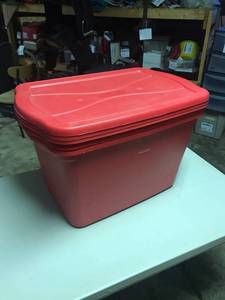 lot 1923 image: Lot of (3) Rubbermaid Plastic Tote Bins with Lid Red 20Lx20Wx30H