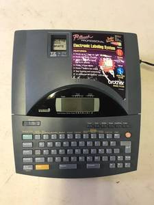 lot 1951 image: Brother P-Touch Professional Electronic Labeling System PT-530 10Lx8.5Wx2.75H