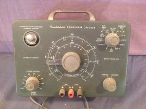 lot 18 image: Heathkit Condenser Checker