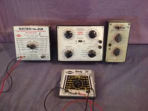 lot 22 image: Radio Testers