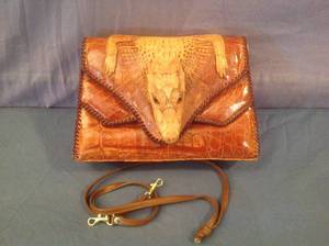 lot 27 image: Alligator Bag