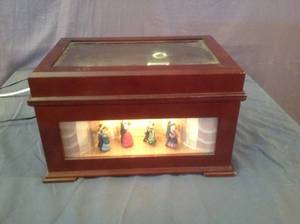 lot 181 image: Animated Music Box