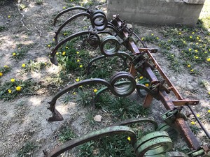 lot 4 image: 8 Cultivator
