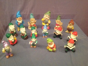 lot 274 image: Gnomes