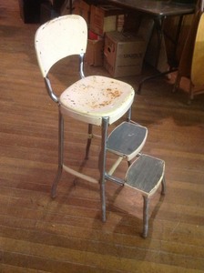 lot 277 image: Vintage Cosco Stepstool