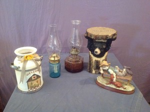 lot 292 image: Lanterns & Home Decor