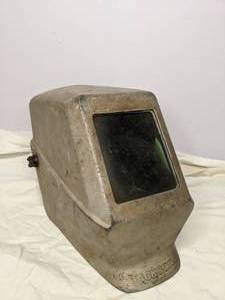 lot 637 image: Vintage Jackson Welding Helmet