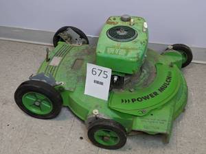 lot 675 image: Lawn Boy Gas Lawnmower