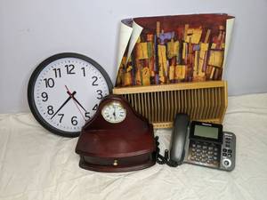 lot 678 image: (2) Clocks, Telephone, Organizer
