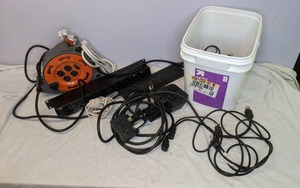 lot 687 image: Lot of Extension Cords and Power Strips