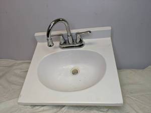 lot 690 image: Wall Mount Sink with Chrome Faucet