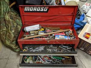 lot 523 image: Large Multi-Drawer Tool Box Filled with Hand Tools