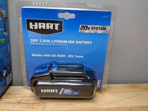 lot 11 image: New HART 20-Volt Cordless 12-inch Impact Wrench & 20V 1.5ah Lithium Ion Battery